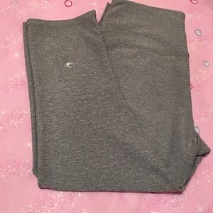 GLYDER Cropped Leggings-Small